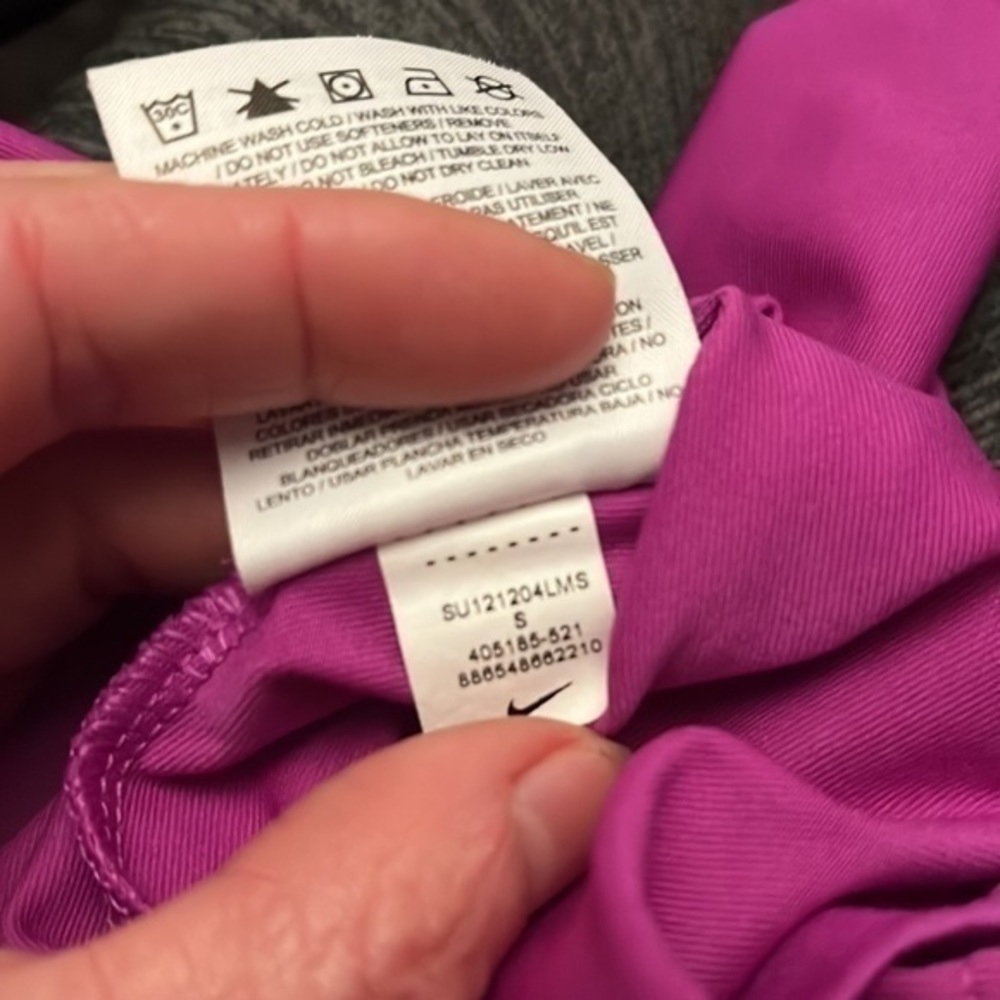 Nike Dri Fit Sleeveless Top Small Water Wicking Magenta Sleeveless EUC Active - Picture 6 of 7